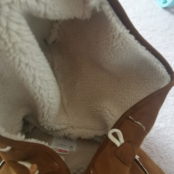 2/40 Zara Caramel Faux Shearling Coat - Picture 13 of 14